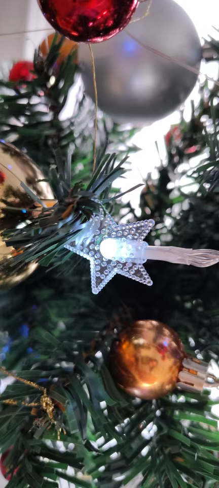 Stella – Guirnalda de luces led con estrellas